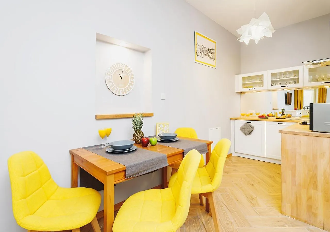 Modern Apartments - Old Town Krakow Poland